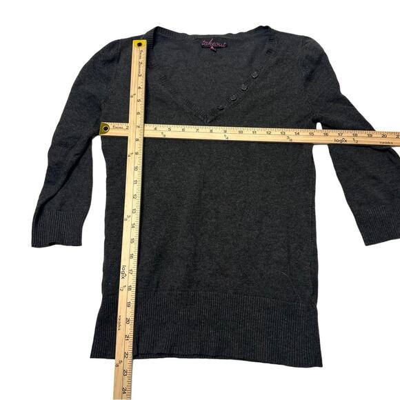 Perfect Fall Sweater Top With Button Detail Take Out Size Large - Picture 3 of 4